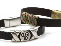 Pulseiras com Couro Gravado