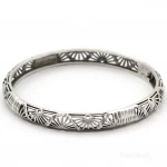 Pulseira Rígida Prateada Filigrana com Fecho – Edição Limitada